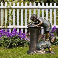 Crafts Boy and Girl Statue